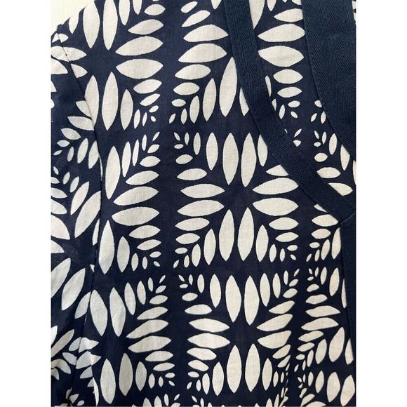 J. Crew Factory Navy & White Light Weight Tunic Top sz S EUC - Picture 4 of 9